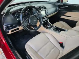 Jaguar XE 2016