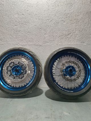 Suzuki RMZ 450 Rodas Supermotard