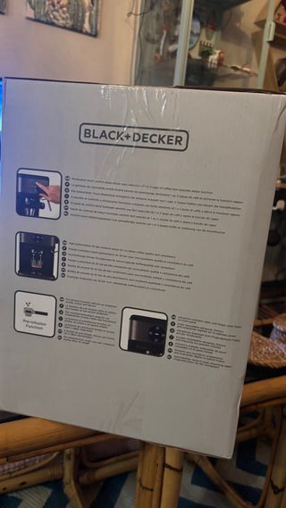 Cafetera Espresso Black+Decker BXCO850E nueva