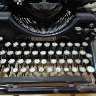 Máquina de escribir Underwood Antigua