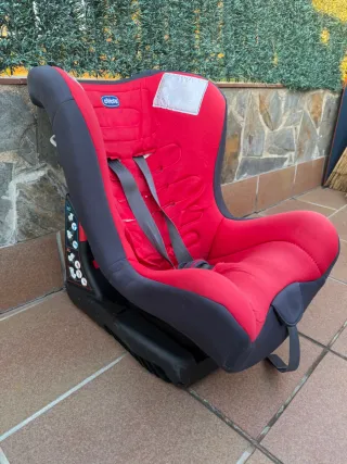Silla de coche bebé roja