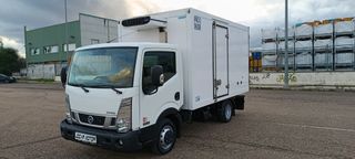 NISSAN NT 400 CABSTAR CAJA FRIGORIFICA FRCX