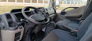 NISSAN NT 400 CABSTAR CAJA FRIGORIFICA FRCX