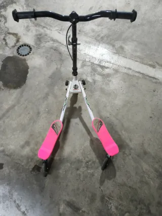 Patinete 3 ruedas rosa