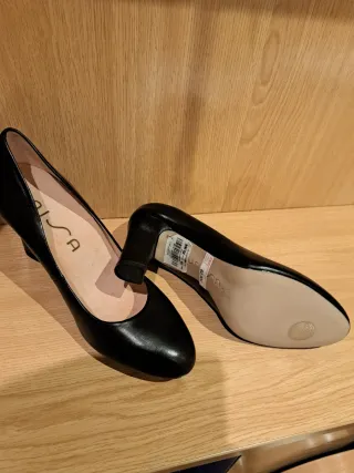 Sandalias Guess Negras Encaje Tacón, originales.