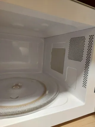 Microondas 30 litros Severin