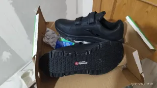 Zapatillas Joma Velcro Talla 45 Negras