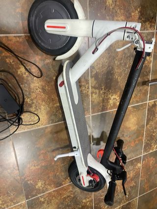 Patinete Xiaomi Mi Electric Scooter 365