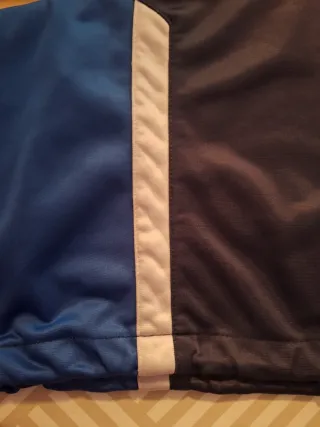 Sudadera uniforme colegio Divino Pastor
