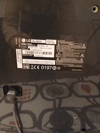 Televisor LG Smart 80 con Mando