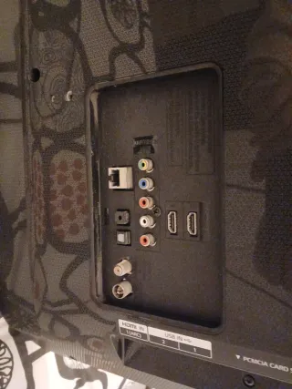 Televisor LG Smart 80 con Mando