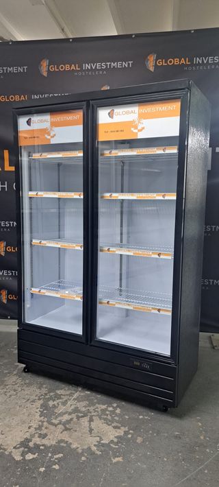 NEVERA EXPOSITORA DE BEBIDAS NUEVA
