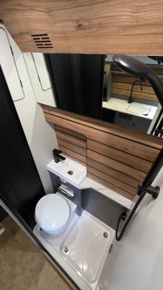 Furgoneta camper jumper