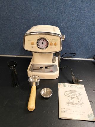 Cafetera express Caprizze 1050W 15 bares 1.5L