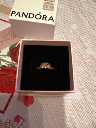 Anillo Pandora Disney Rapunzel Oro Rosa