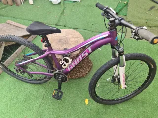Bicicleta Ghost Morada