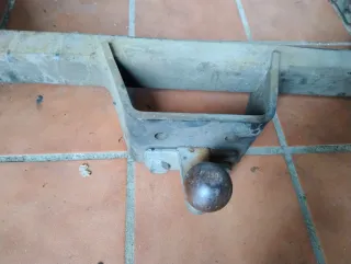 Bola de remolque para furgoneta