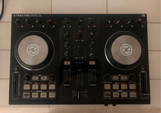 Traktor S2 dj mesa segunda mano