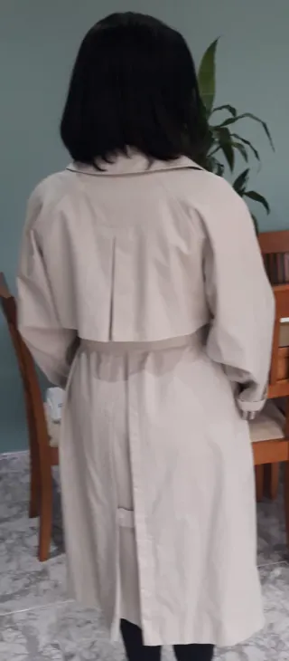 Gabardina Burberry Beige Mujer