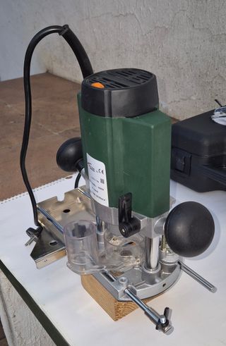 Fresadora Technipro R31 - Buen Estado