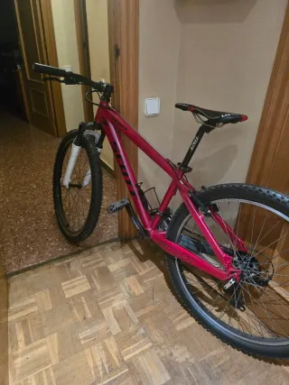 Bicicleta Scott Montaña Roja