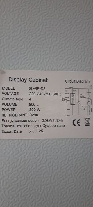 NEVERA EXPOSITORA DE BEBIDAS NUEVA