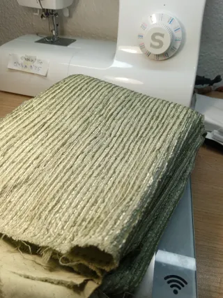 Retal tela tapicería verde oliva