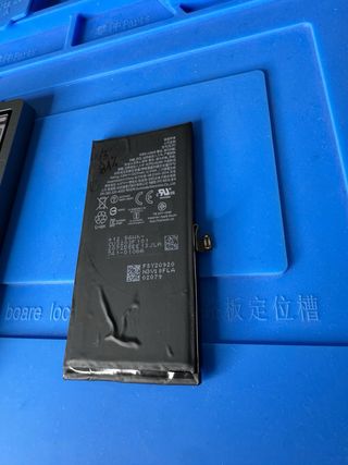 Batería iPhone 13 81% ORIGINAL APPLE