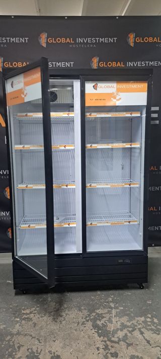 NEVERA EXPOSITORA DE BEBIDAS REFRIGERADA