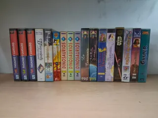 Lote Cintas VHS Variadas mas Colección de Warner