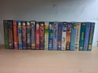 Lote Cintas VHS Variadas mas Colección de Warner