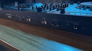 Controladora DJ AlphaTheta DDJ-GRV6