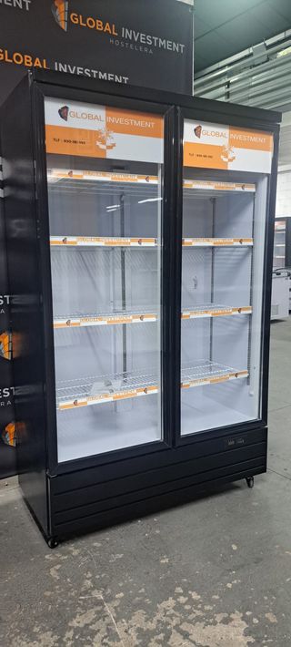 Nevera Expositora Refrigerada de Bebidas