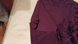 Falda pantalón Bershka flecos morado