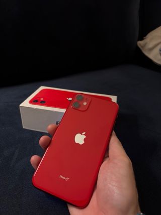 iPhone 11 64GB Rojo