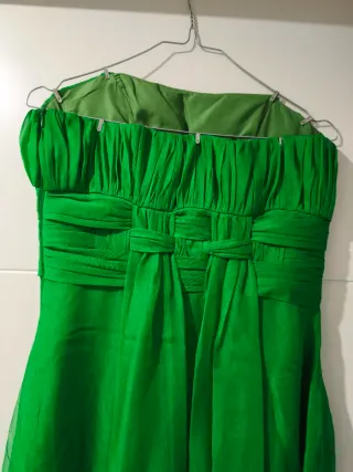 Vestido fiesta gasa verde palabra de honor