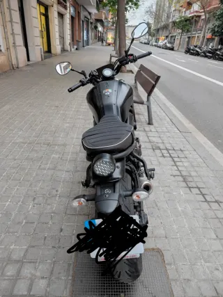 Yamaha XSR 700 Negra -