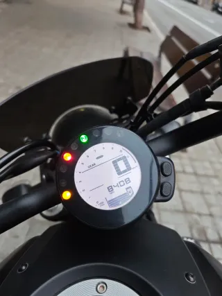 Yamaha XSR 700 Negra -