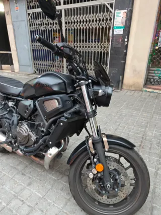 Yamaha XSR 700 Negra -