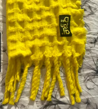 Bufanda Desigual Amarilla