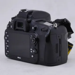 Nikon D600 Full Frame in cambio di Sony a7, a9, a6300, 6400, 6500