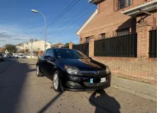 Opel Astra GTC