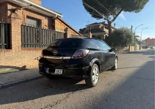 Opel Astra GTC