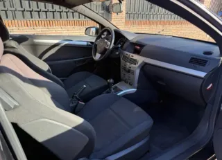 Opel Astra GTC