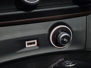 Alfa Romeo Stelvio 2019