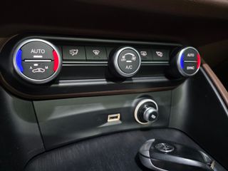 Alfa Romeo Stelvio 2019