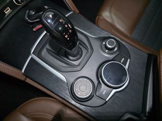Alfa Romeo Stelvio 2019