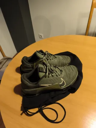 Nike Metcon 9 Verde Oliva