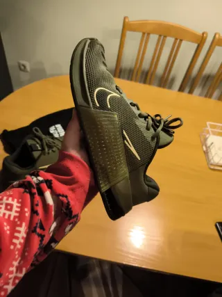 Nike Metcon 9 Verde Oliva