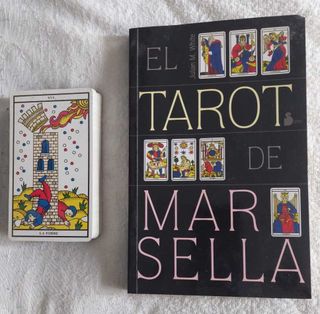Libro Tarot de Marsella + Cartas